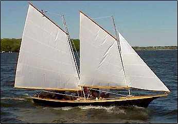 lightschooner.jpg (13238 bytes)